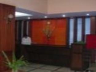 Saket Hotel Allahabad Esterno foto